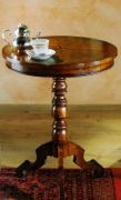 Elegant round coffee table from Castellan                                         